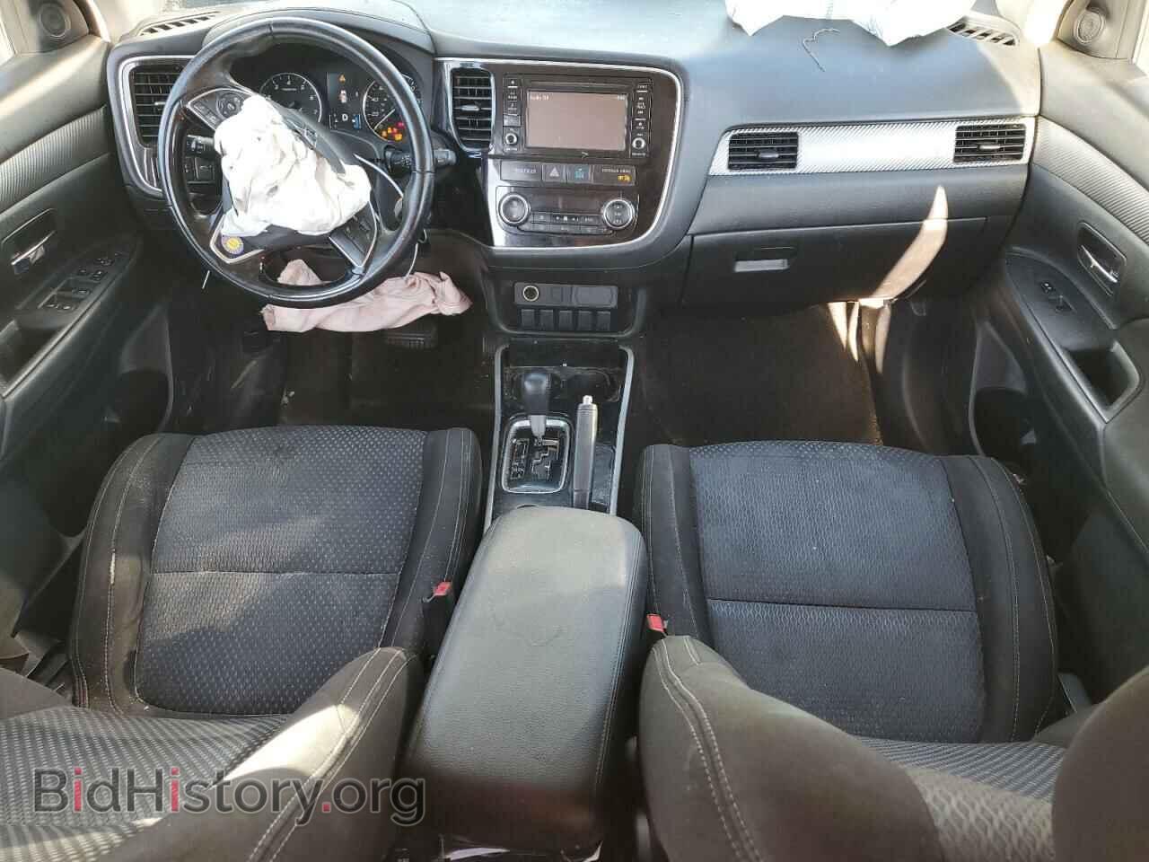 2017 MITSUBISHI OUTLANDER - VIN: JA4AD2A30HZ014978 - Фото 8