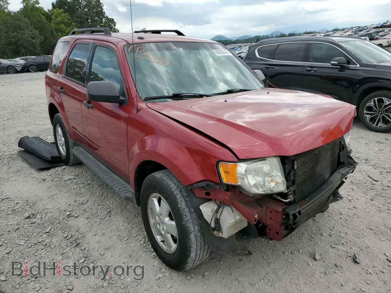 Фотография 1FMCU0D70BKA61392 - FORD ESCAPE 2011
