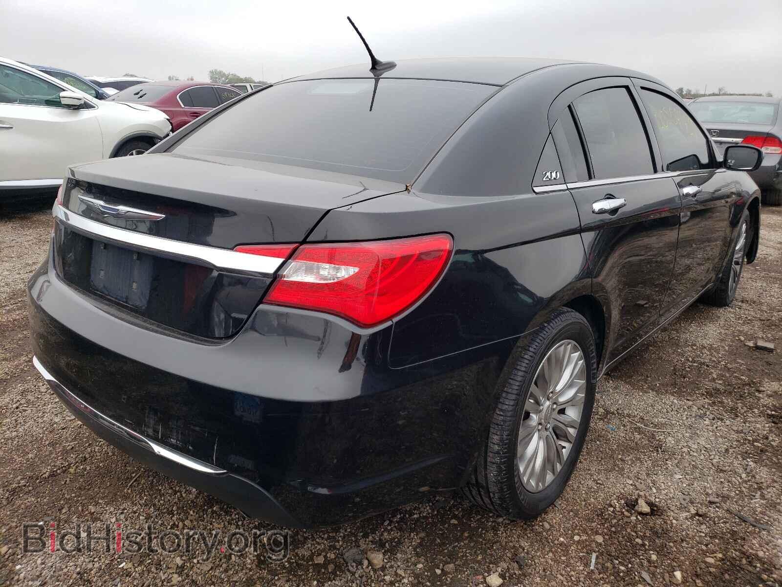 2013 CHRYSLER 200 - VIN: 1C3CCBAB1DN641350 - Фото 4