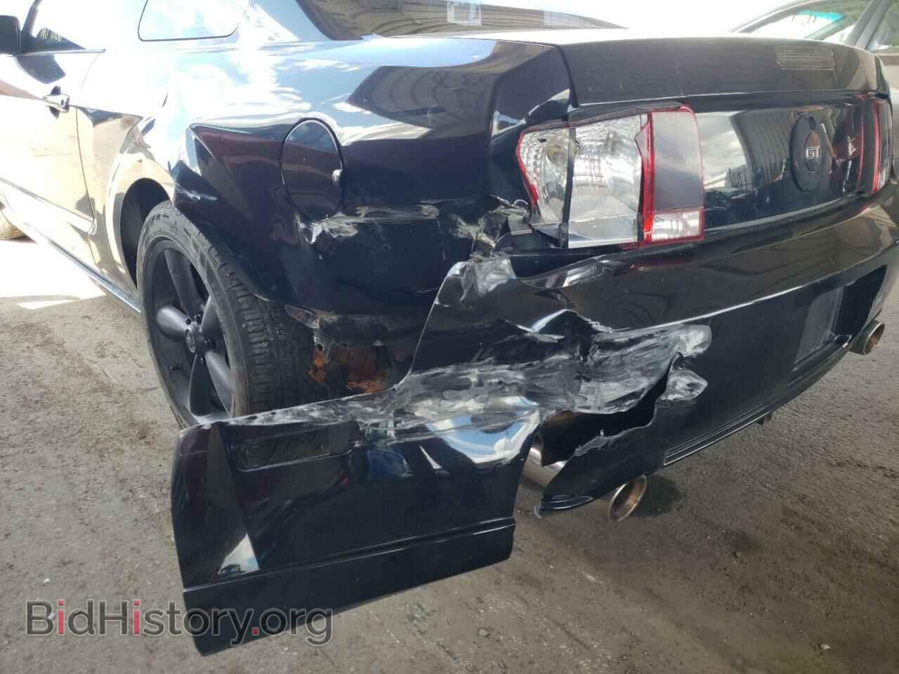 2006 FORD MUSTANG - VIN: 1ZVFT82H465242527 - Фото 9