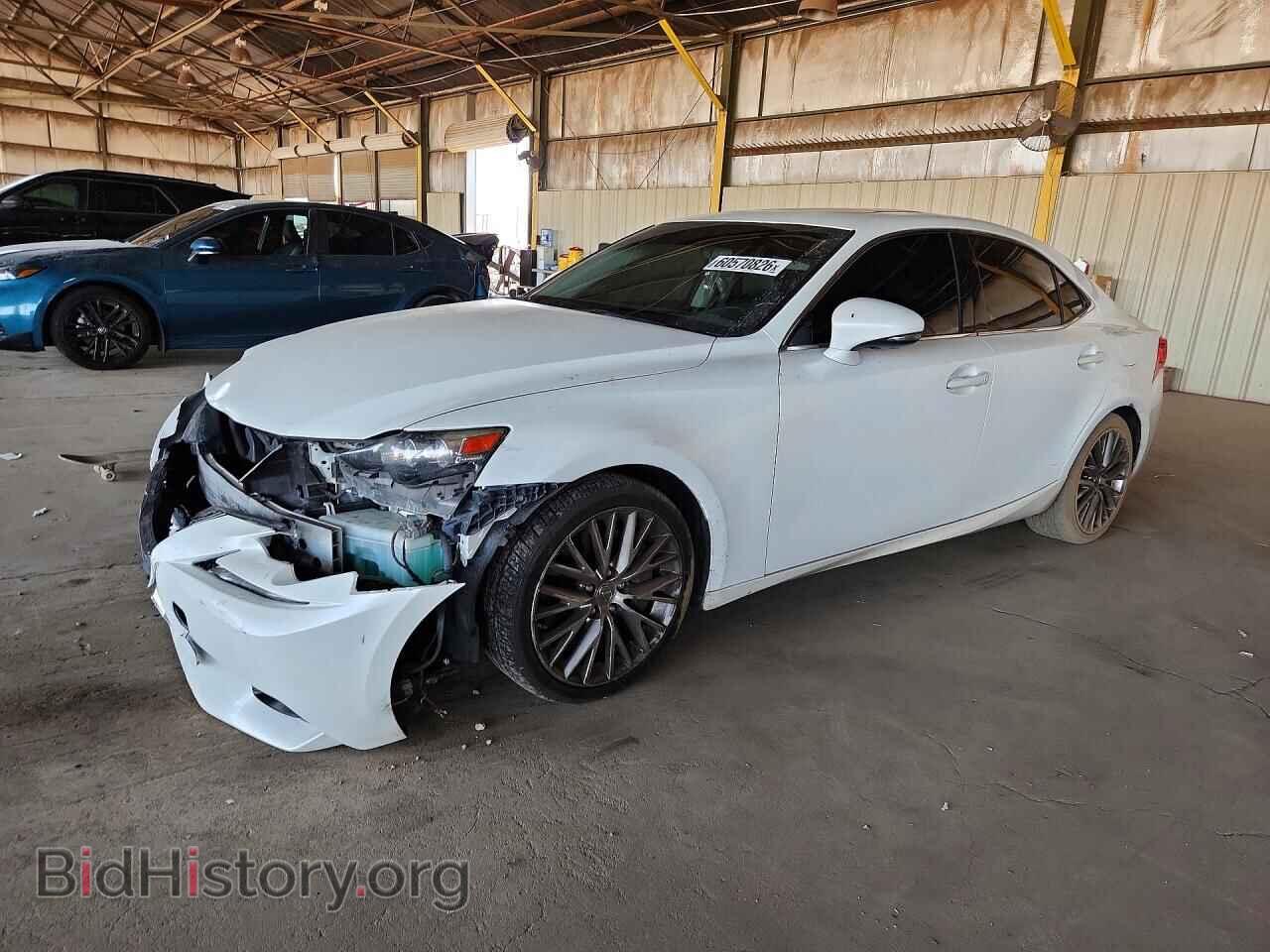 Photo JTHBA1D25G5017234 - LEXUS IS 2016