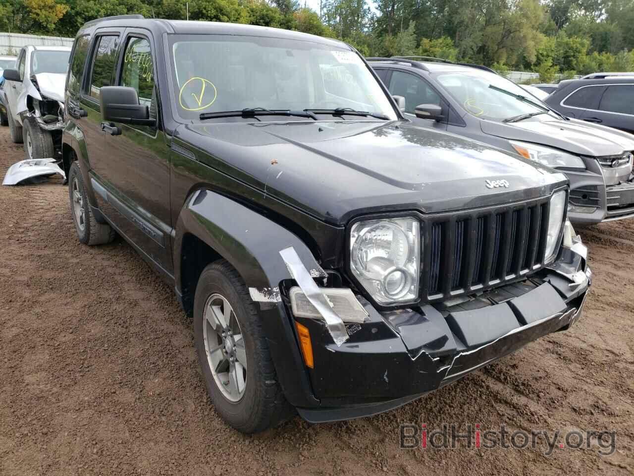 Фотография 1J8GN28K28W210330 - JEEP LIBERTY 2008