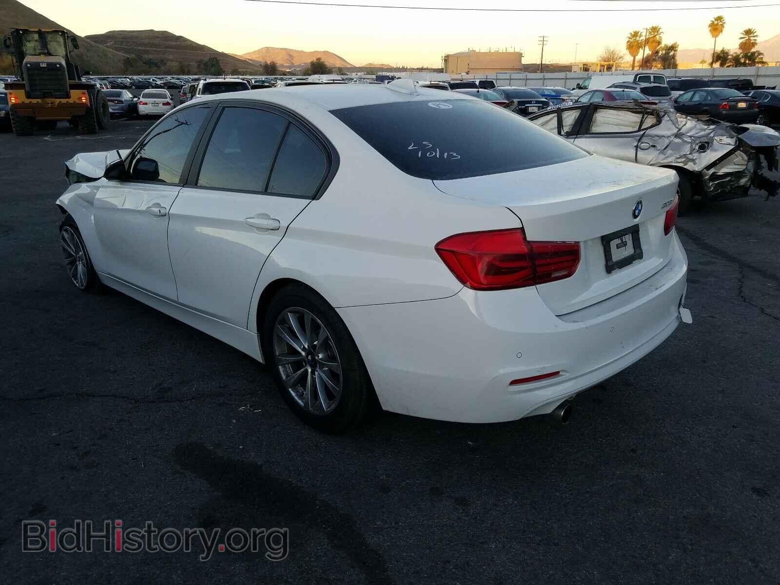2017 BMW 3 SERIES - VIN: WBA8A9C36HK864302 - Фото 3