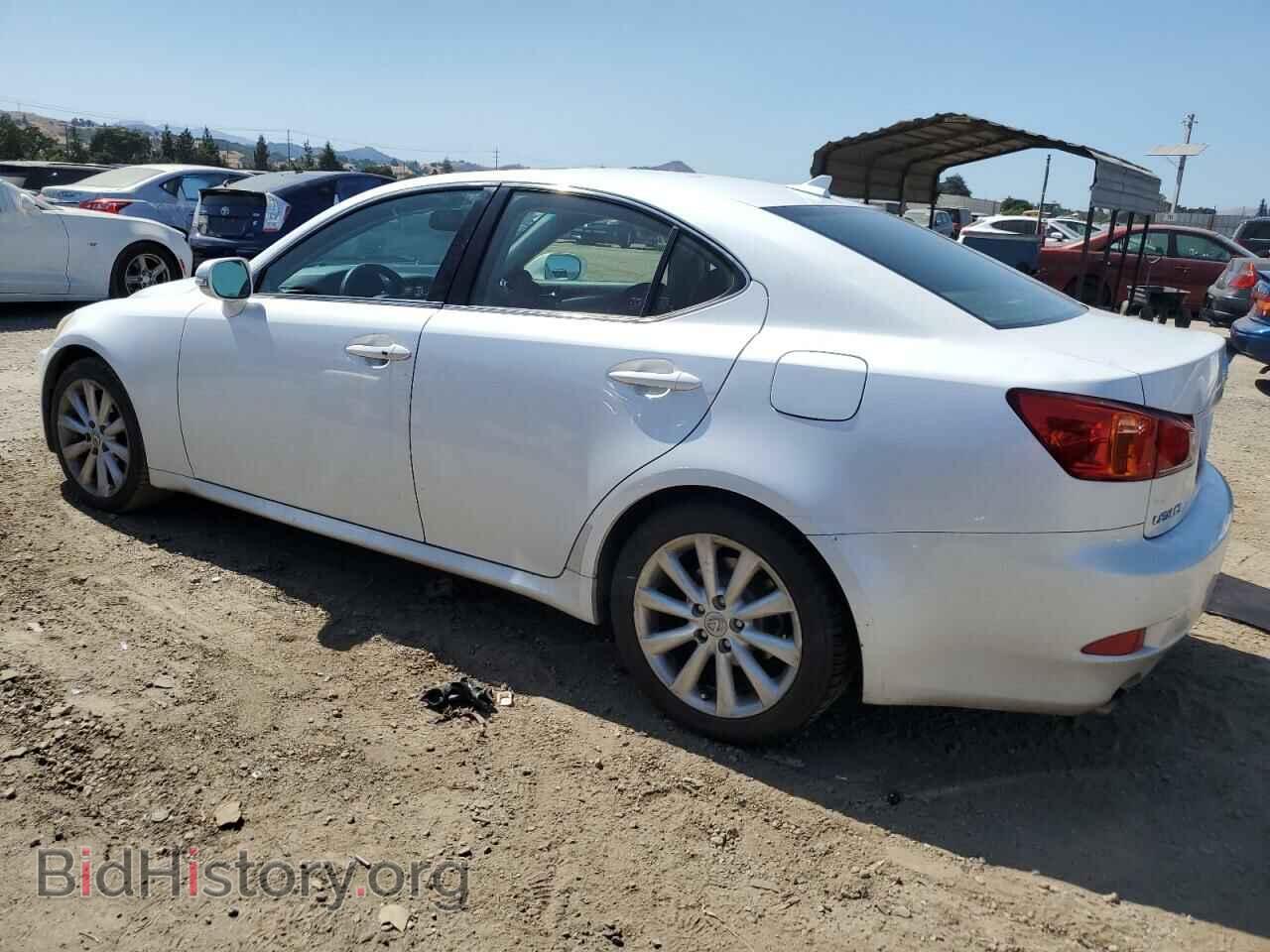 2010 LEXUS IS - VIN: JTHBF5C26A5117621 - Photo 2