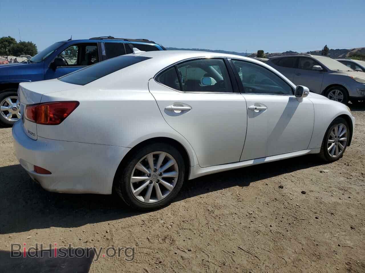 2010 LEXUS IS - VIN: JTHBF5C26A5117621 - Photo 3