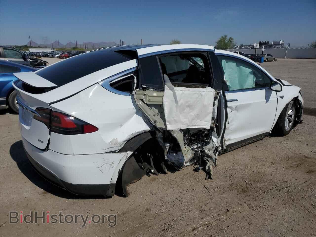 2016 TESLA MODEL X - VIN: 5YJXCBE25GF013432 - Фото 3