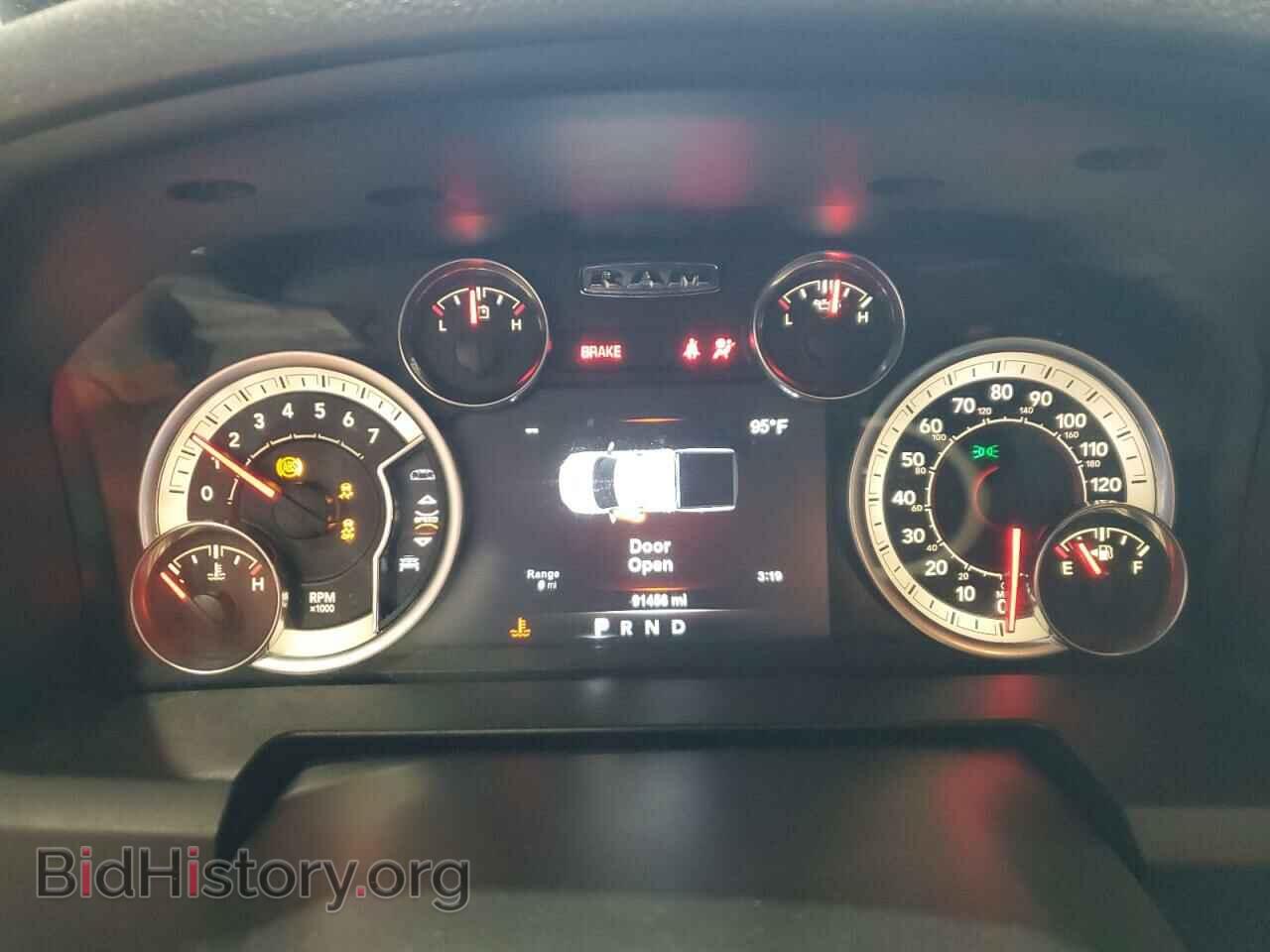 2018 RAM 1500 - VIN: 1C6RR6LG1JS256461 - Фото 9