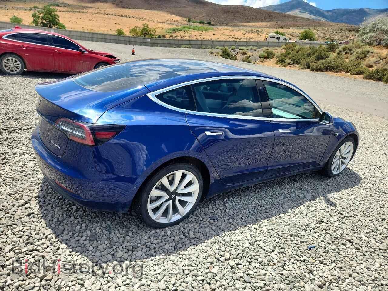 2018 TESLA MODEL 3 - VIN: 5YJ3E1EB1JF147753 - Фото 3