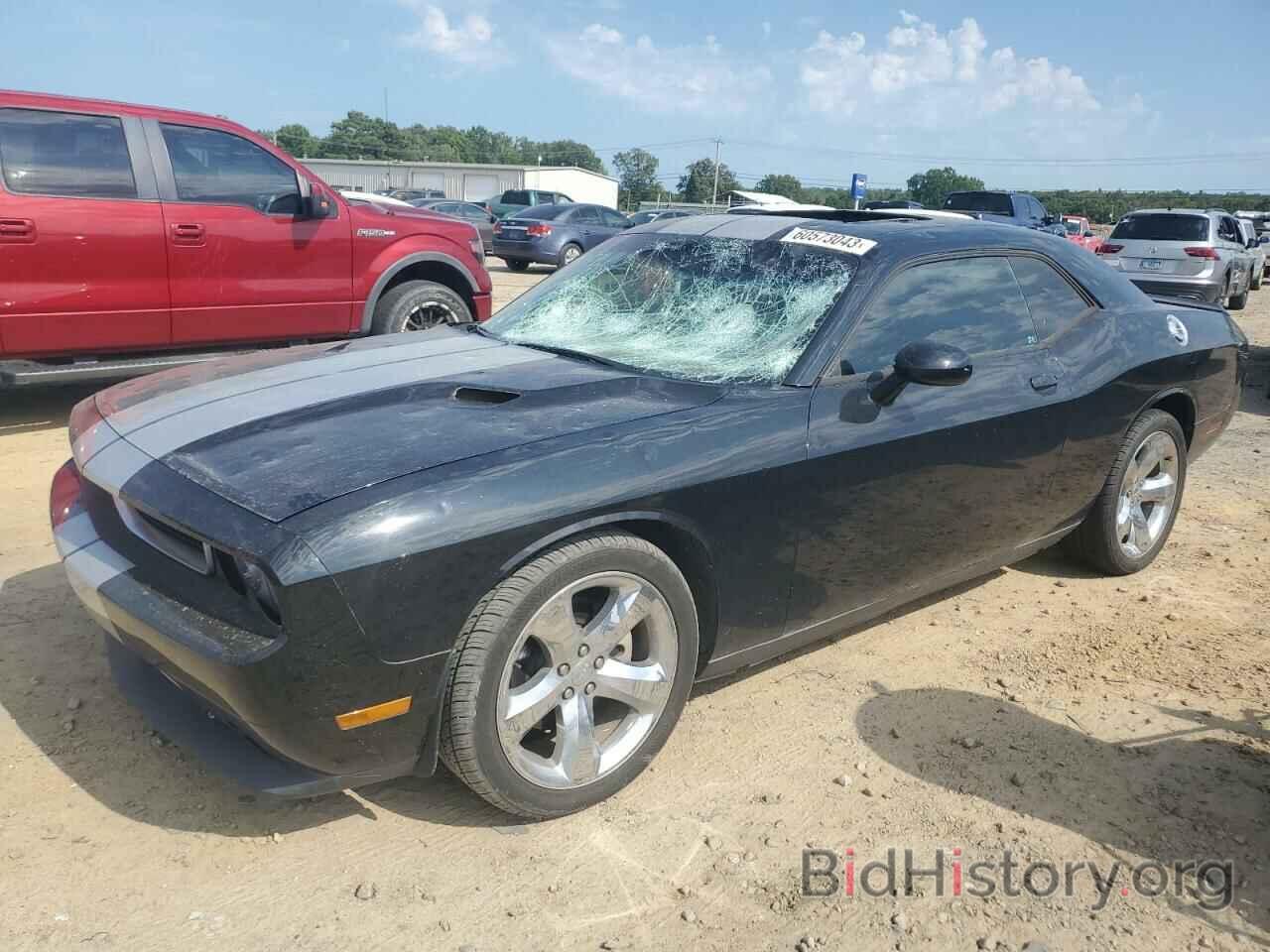 Photo 2C3CDYAG9CH157574 - DODGE CHALLENGER 2012