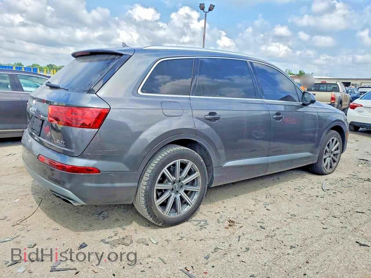 2018 AUDI Q7 - VIN: WA1LAAF77JD041055 - Photo 3