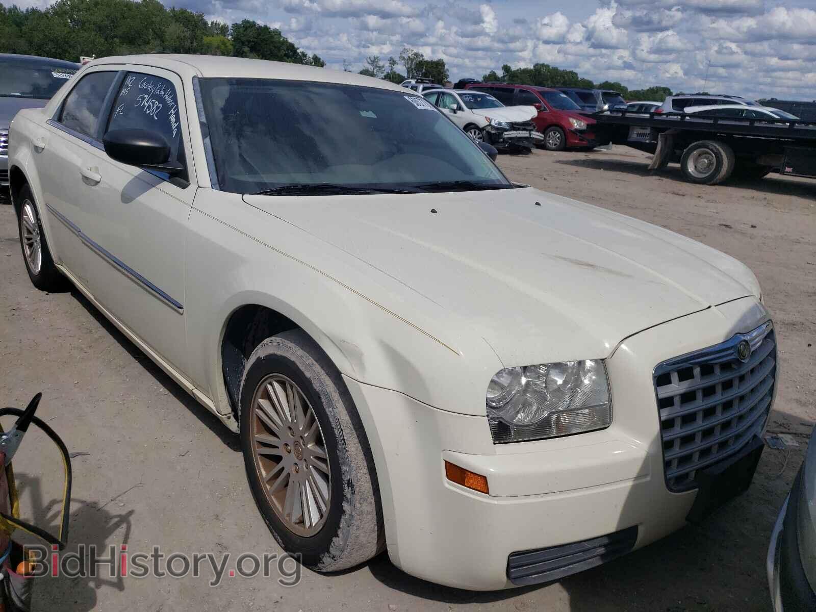Photo 2C3LA43D49H574582 - CHRYSLER 300 2009