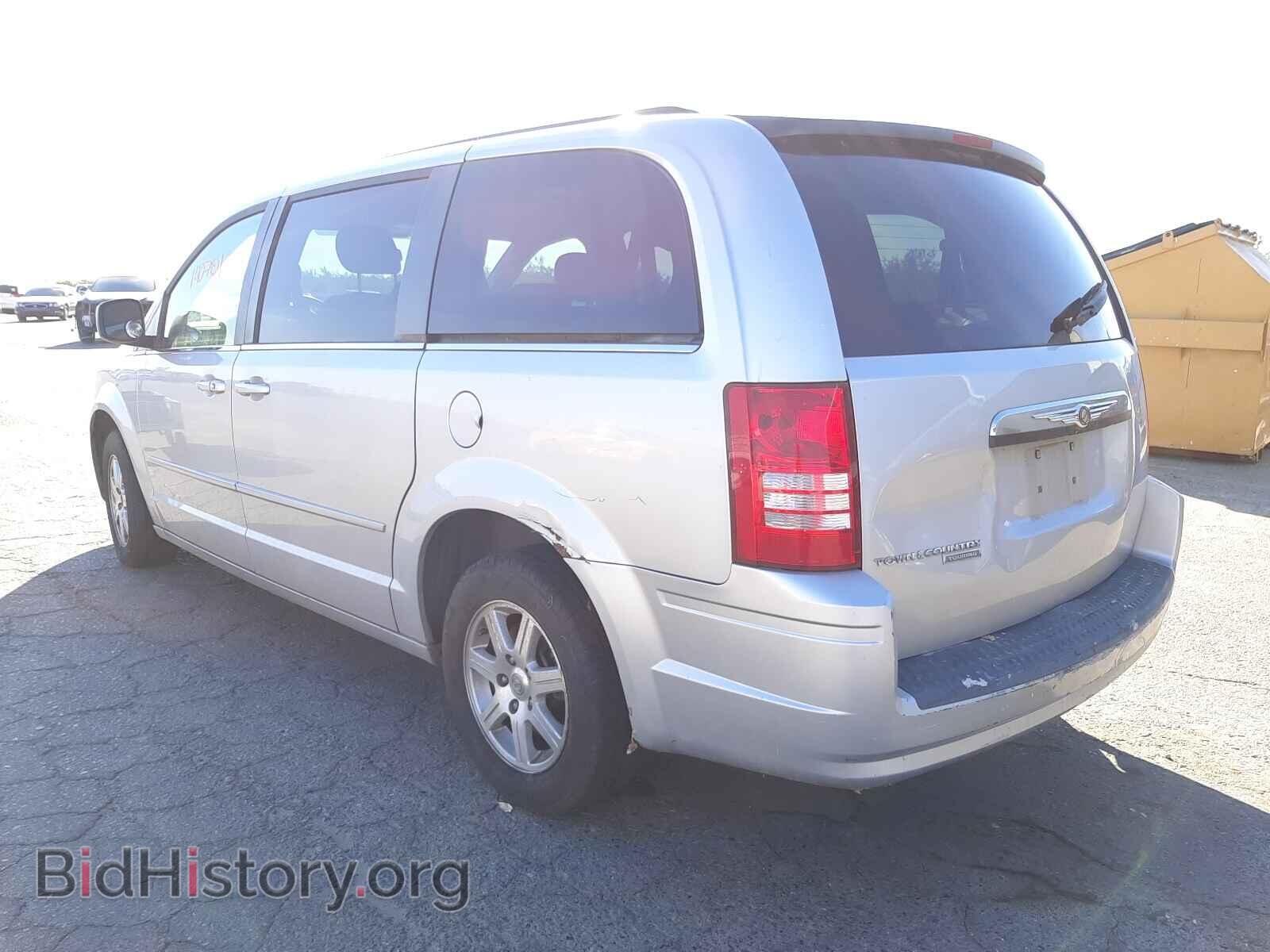2008 CHRYSLER MINIVAN - VIN: 2A8HR54P78R656378 - Фото 3