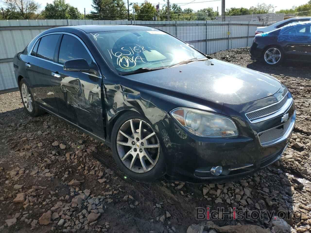 Photo 1G1ZE5E73AF202690 - CHEVROLET MALIBU 2010