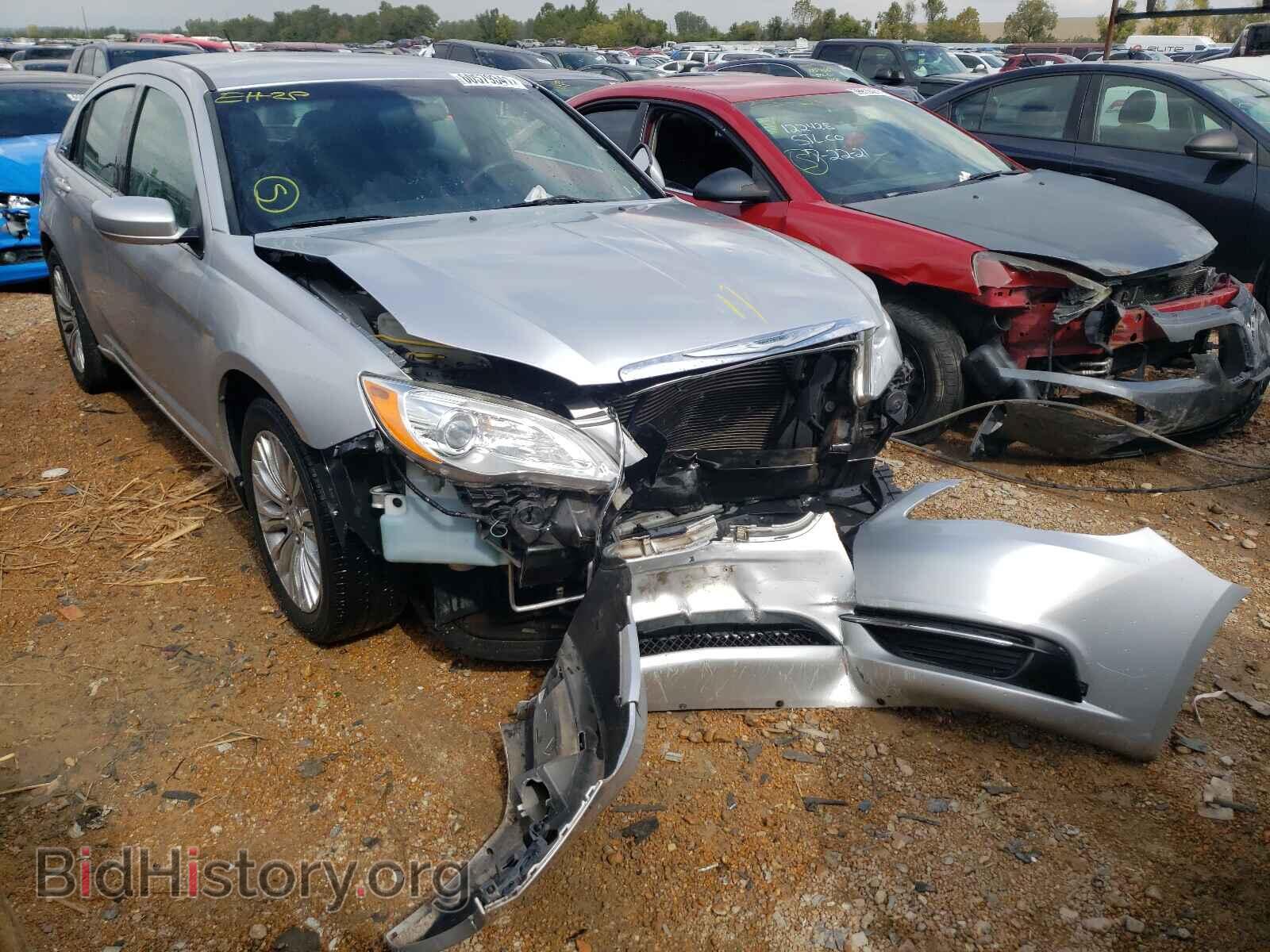 Фотография 1C3CCBAB8CN100830 - CHRYSLER 200 2012