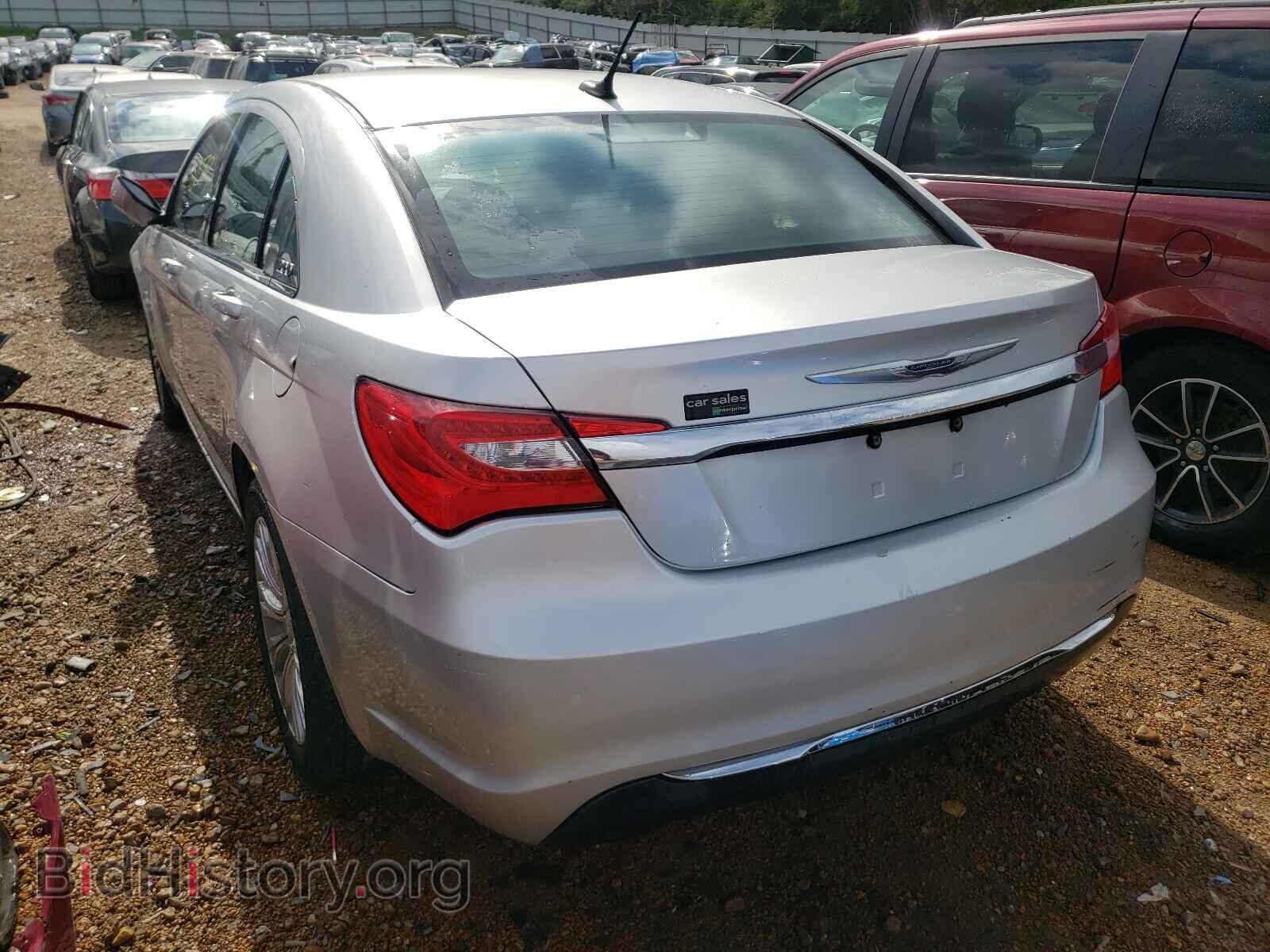 2012 CHRYSLER 200 - VIN: 1C3CCBAB8CN100830 - Фото 3