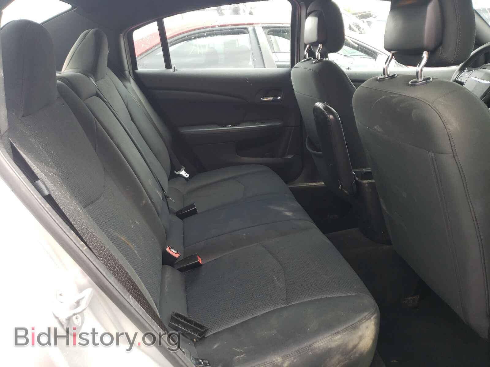 2012 CHRYSLER 200 - VIN: 1C3CCBAB8CN100830 - Фото 6