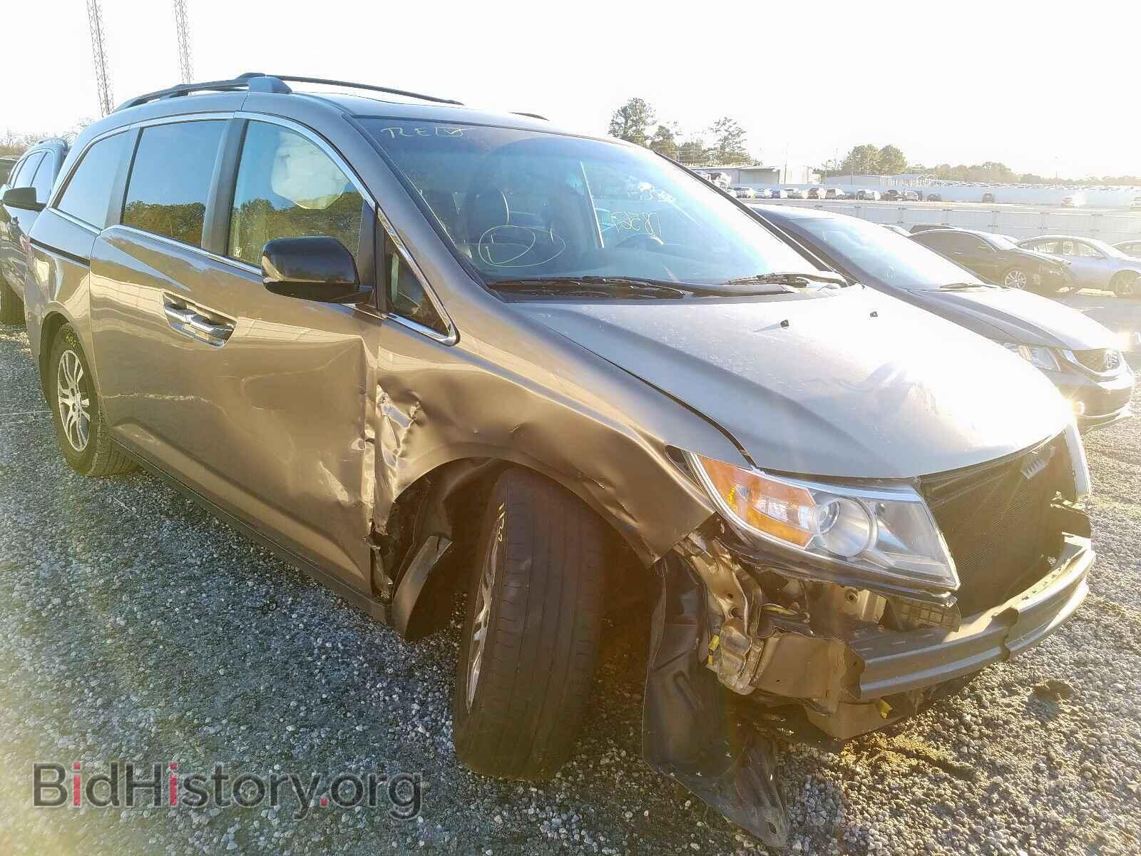 Photo 5FNRL5H64BB066852 - HONDA ODYSSEY 2011