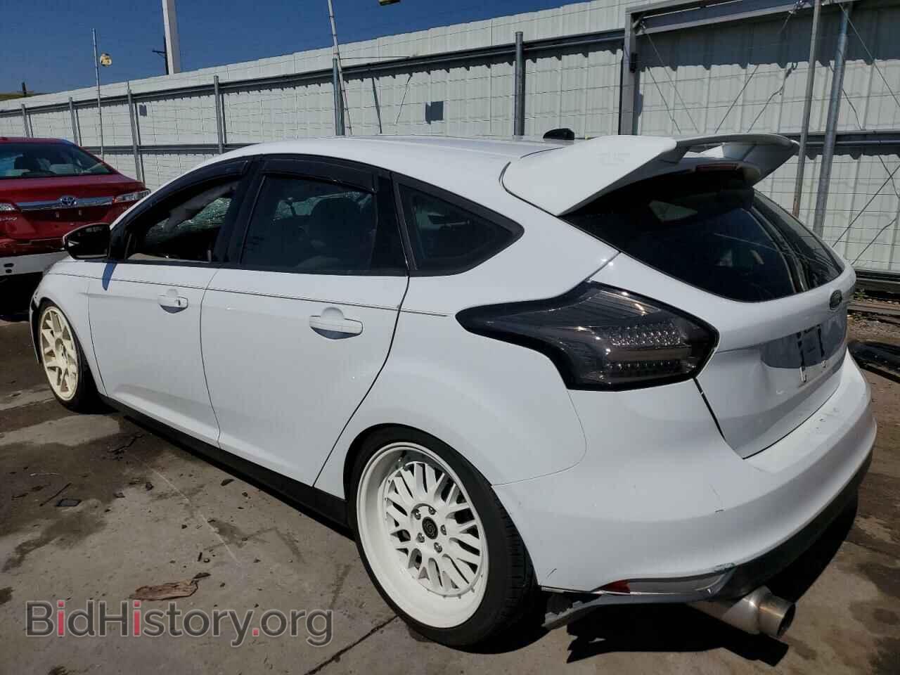2017 FORD FOCUS - VIN: 1FADP3K23HL205647 - Фото 2