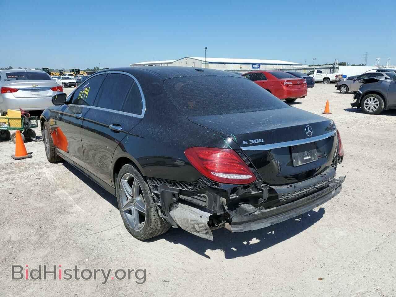 2017 MERCEDES-BENZ E-CLASS - VIN: WDDZF4KB5HA177733 - Фото 3