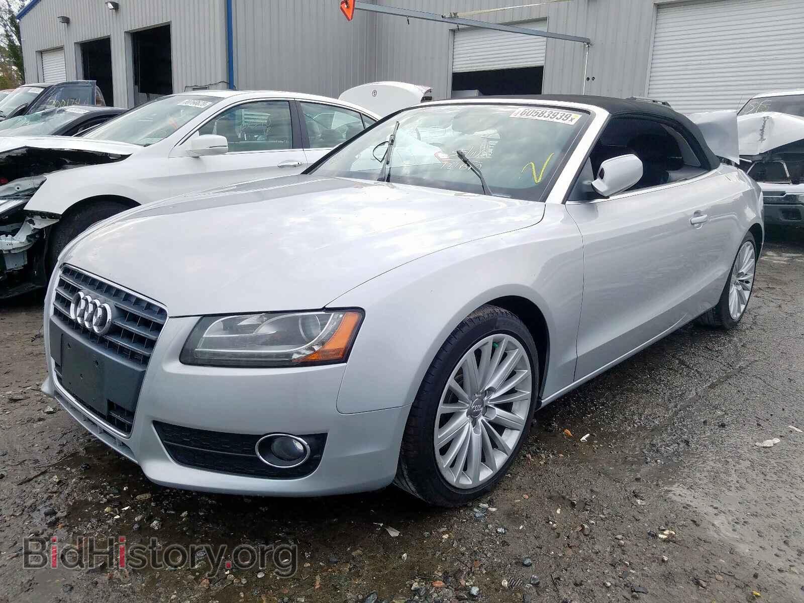 2011 AUDI A5 - VIN: WAUTFAFH4BN013092 - Фото 2