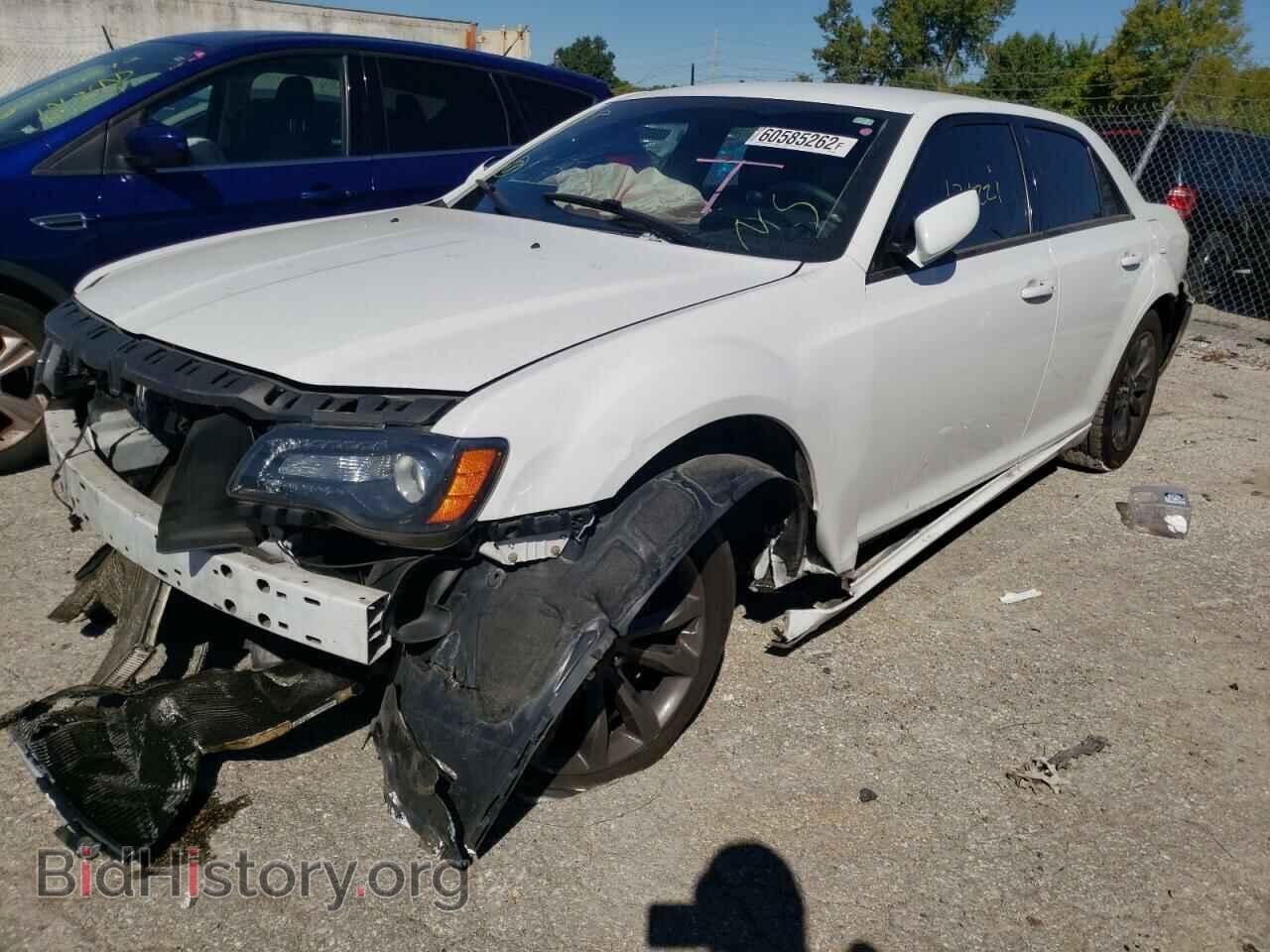 2014 CHRYSLER 300 - VIN: 2C3CCAGG2EH249520 - Фото 2