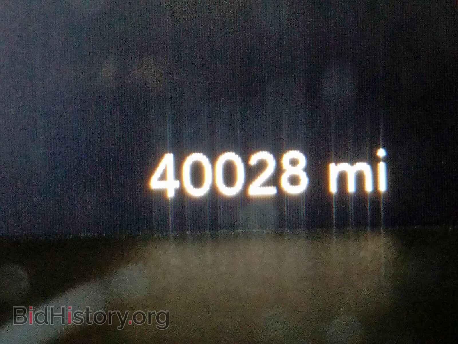 2018 DODGE CHALLENGER - VIN: 2C3CDZAG4JH132651 - Фото 8