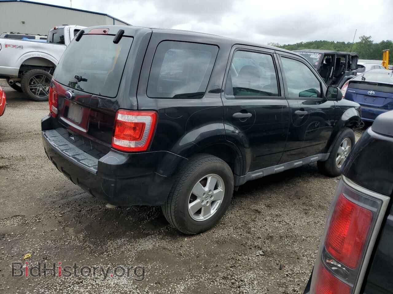 2011 FORD ESCAPE - VIN: 1FMCU0C73BKB81723 - Фото 3