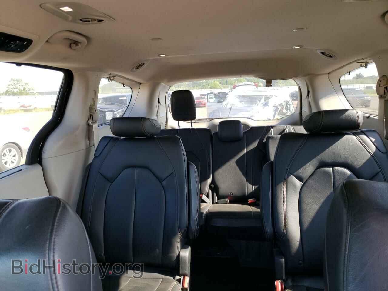 2018 CHRYSLER PACIFICA - VIN: 2C4RC1BG3JR277294 - Фото 10