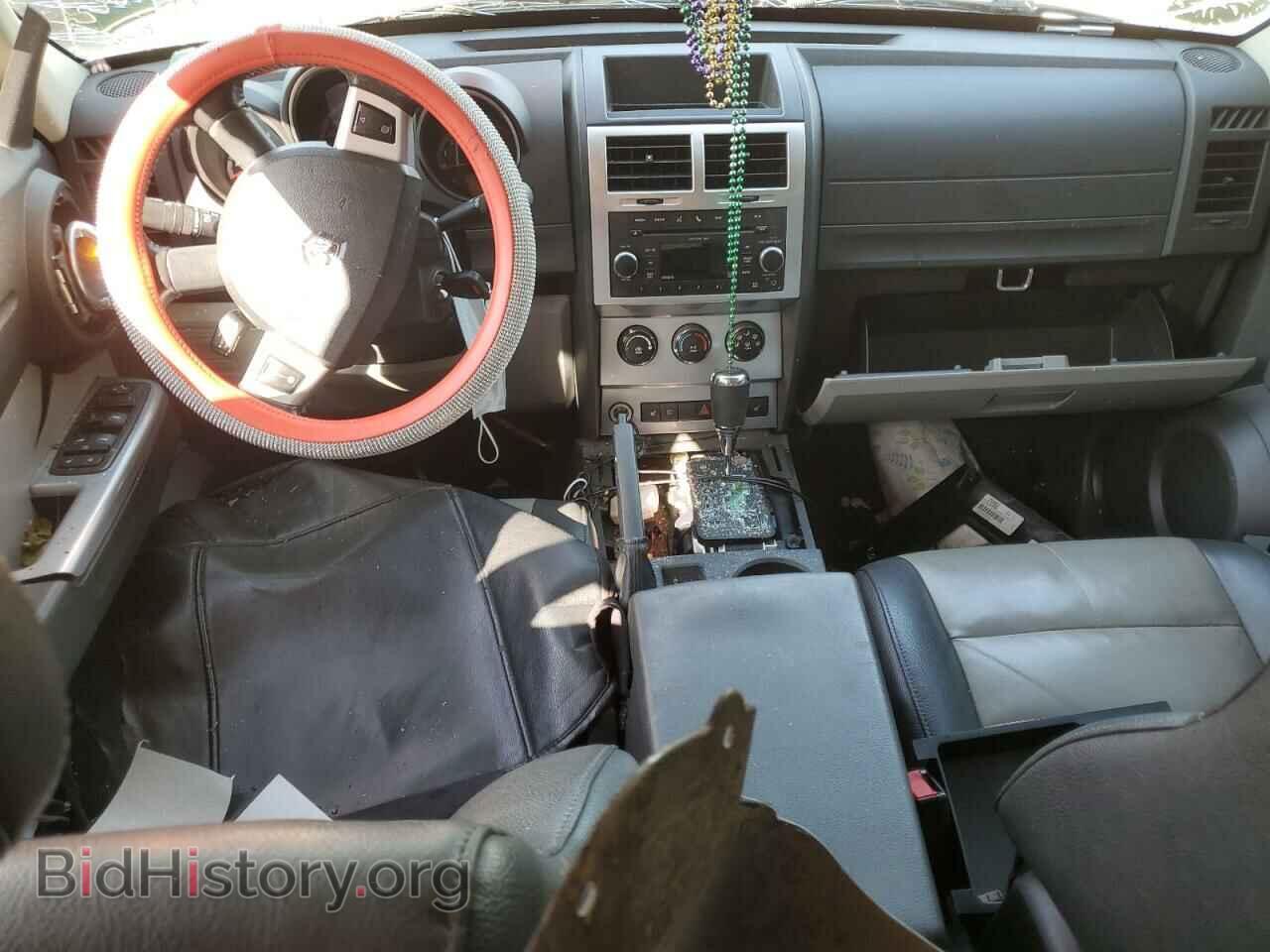 2010 DODGE NITRO - VIN: 1D4PT5GK4AW139902 - Photo 8