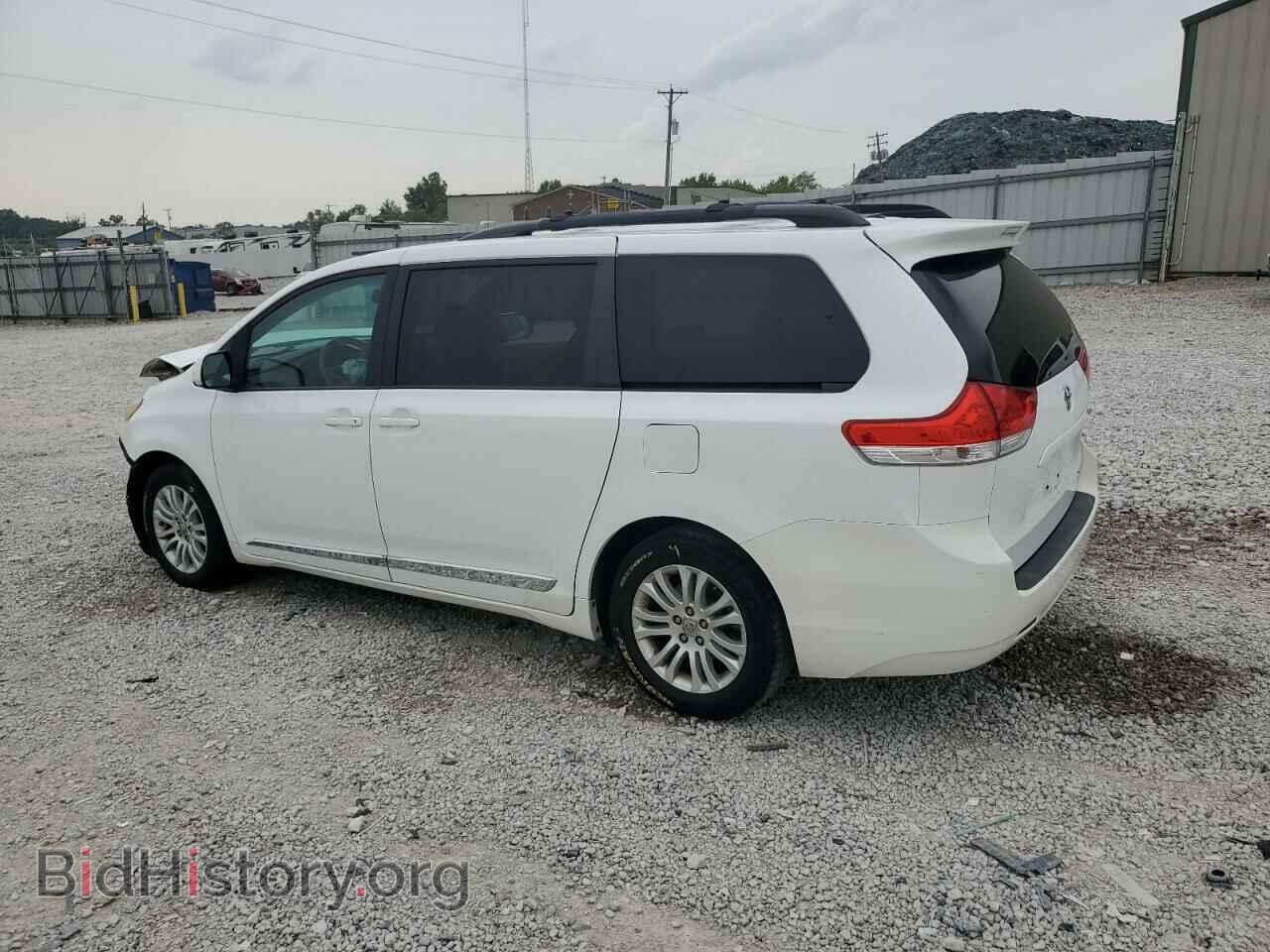 2012 TOYOTA All Models - VIN: 5TDYK3DC7CS207716 - Фото 2