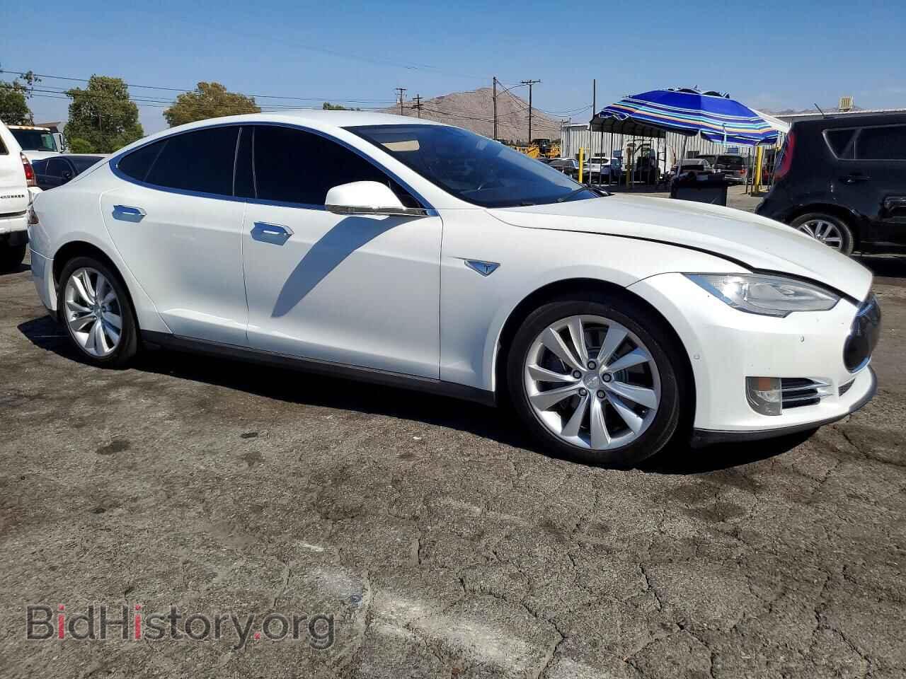 2015 TESLA MODEL S - VIN: 5YJSA1E2XFF103720 - Photo 4