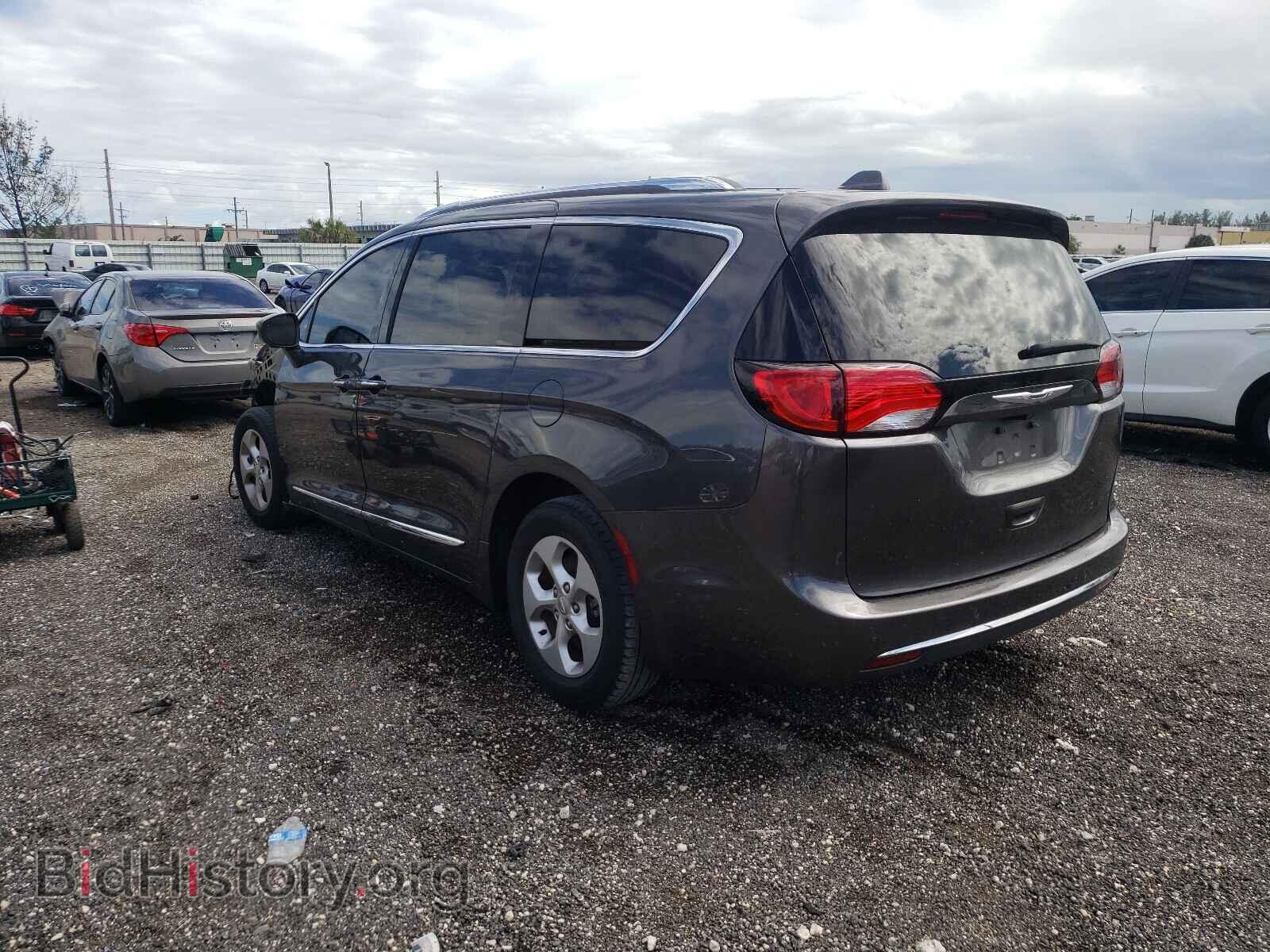 2017 CHRYSLER PACIFICA - VIN: 2C4RC1EG2HR804263 - Photo 3