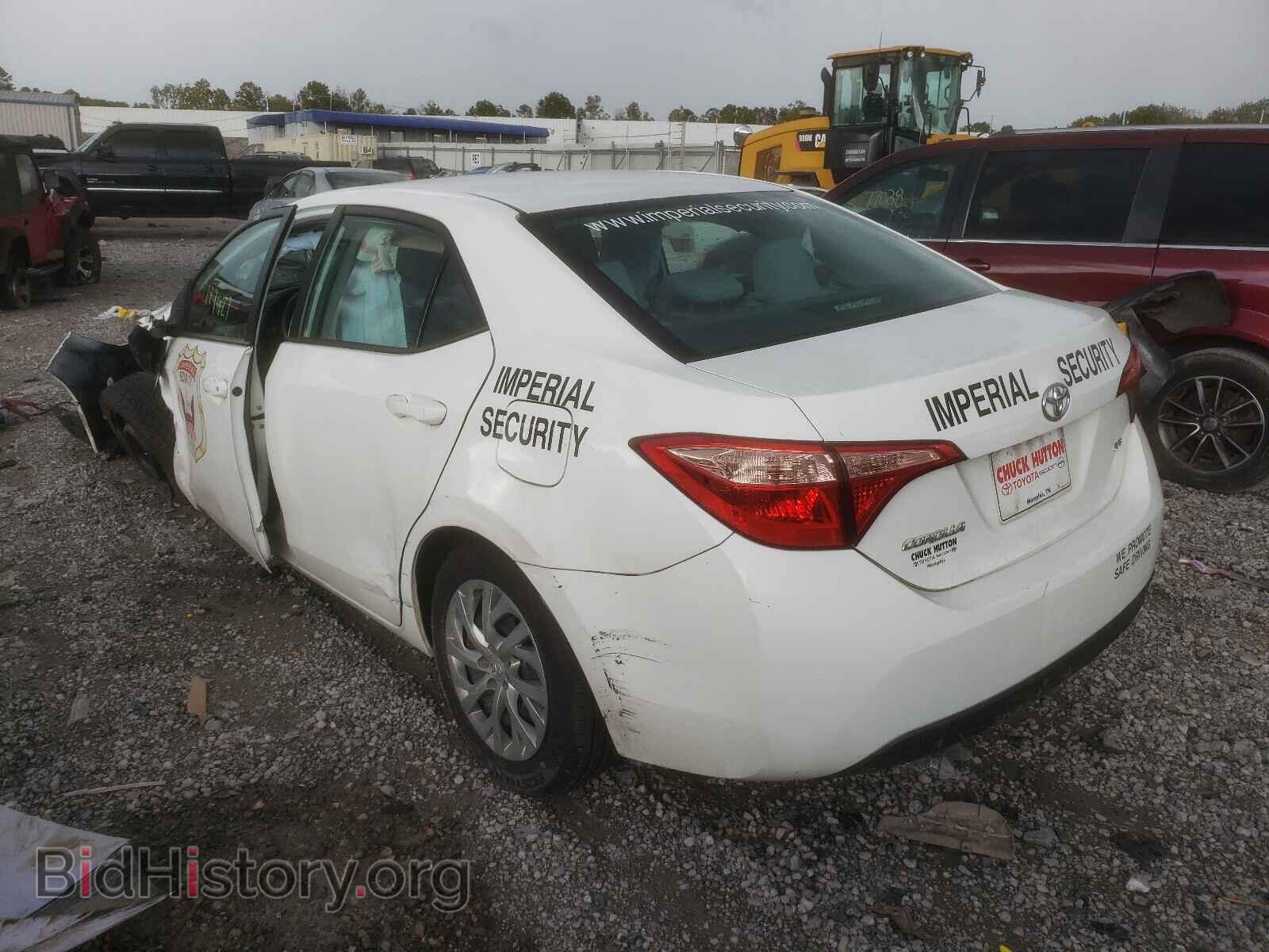 2017 TOYOTA COROLLA - VIN: 2T1BURHEXHC776851 - Фото 3