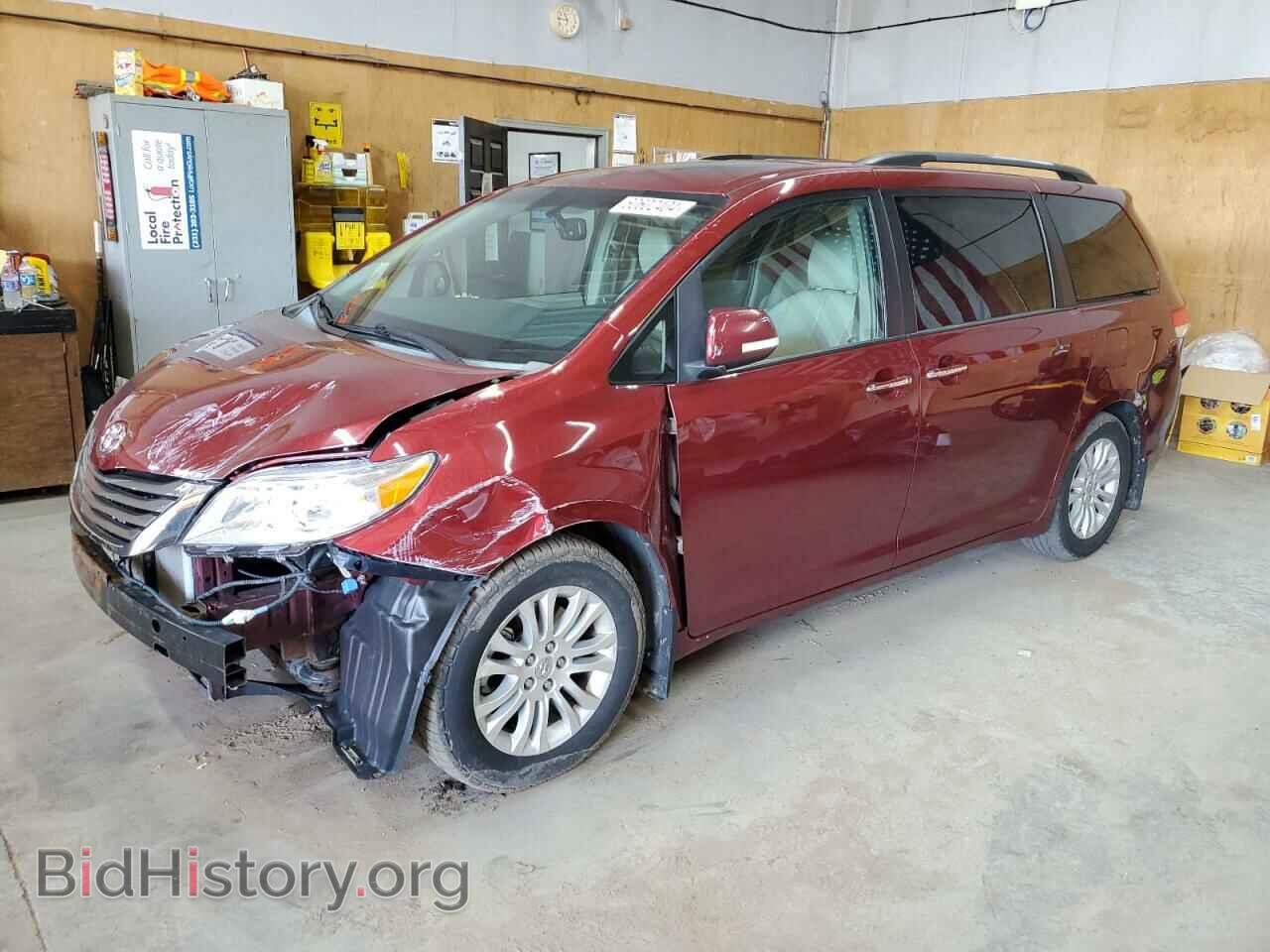 Photo 5TDYK3DC8DS345976 - TOYOTA All Models 2013