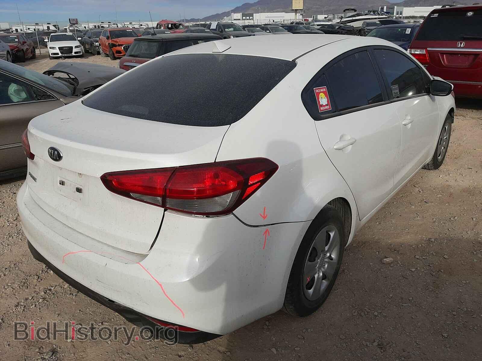 2017 KIA FORTE - VIN: 3KPFL4A76HE010779 - Фото 4