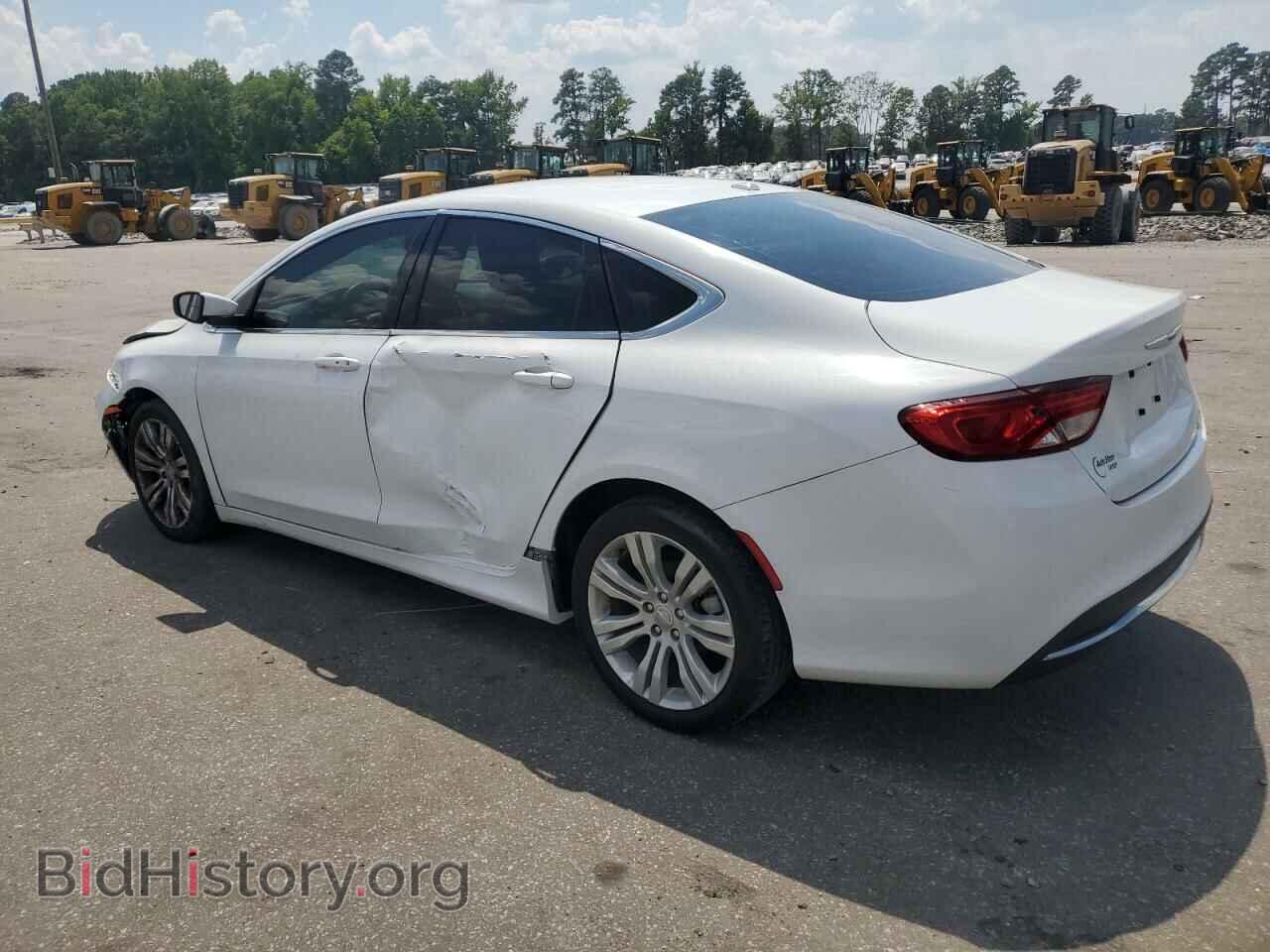 2015 CHRYSLER 200 - VIN: 1C3CCCAB1FN651790 - Фото 2