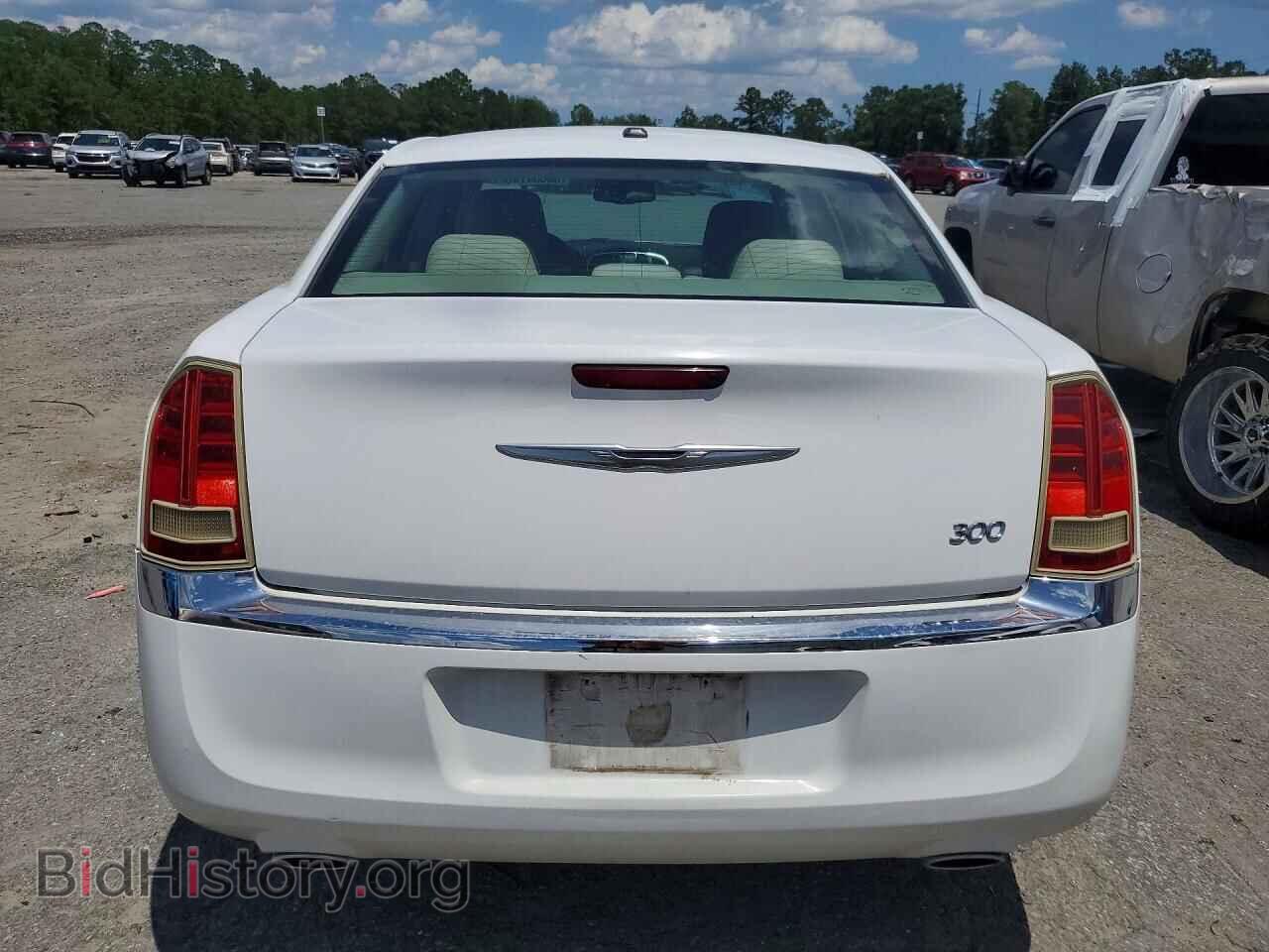 2011 CHRYSLER 300 - VIN: 2C3CA4CG2BH574726 - Фото 6
