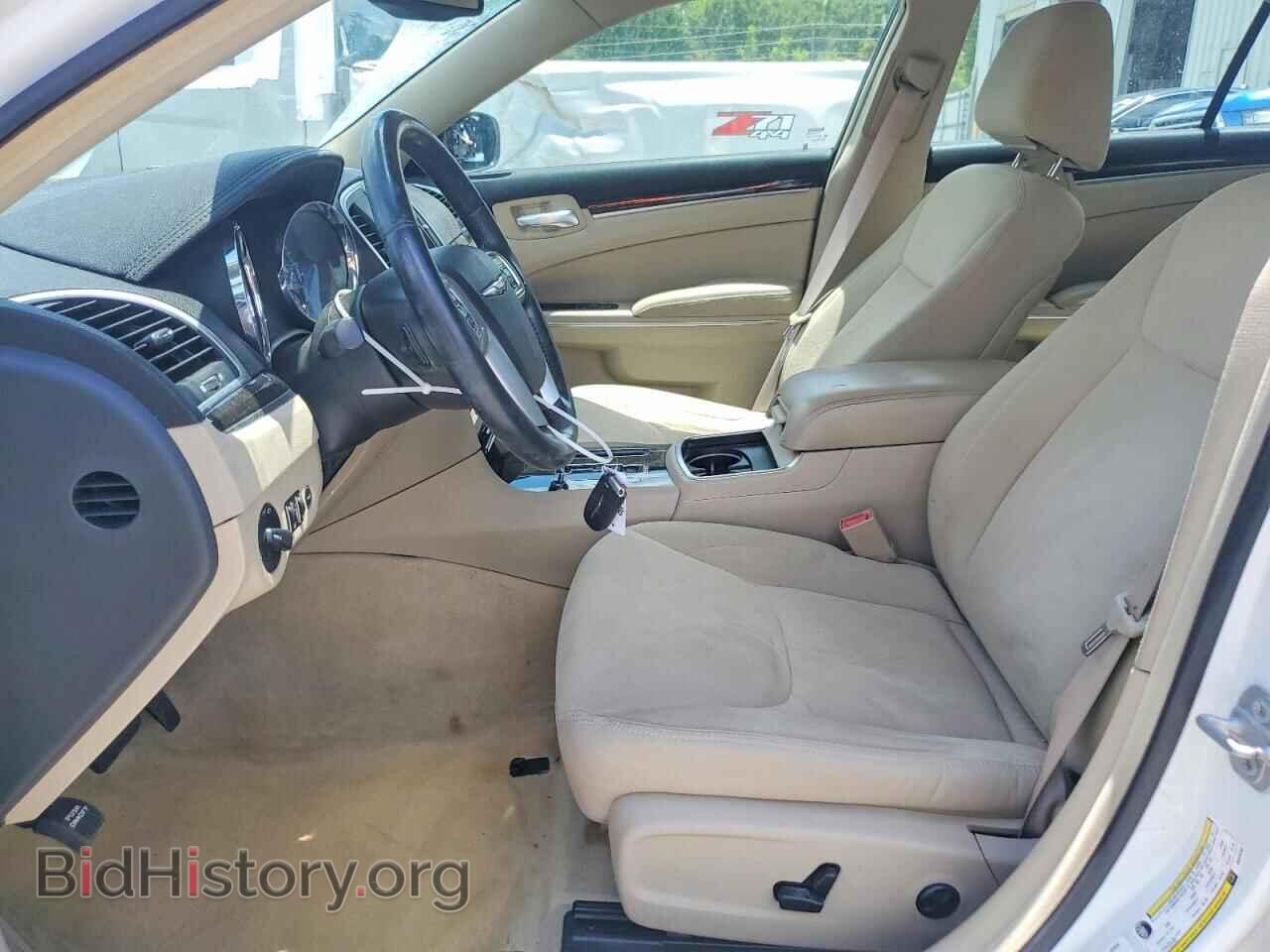 2011 CHRYSLER 300 - VIN: 2C3CA4CG2BH574726 - Фото 7