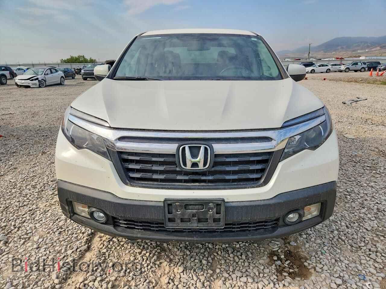 2017 HONDA RIDGELINE - VIN: 5FPYK3F59HB010841 - Photo 5