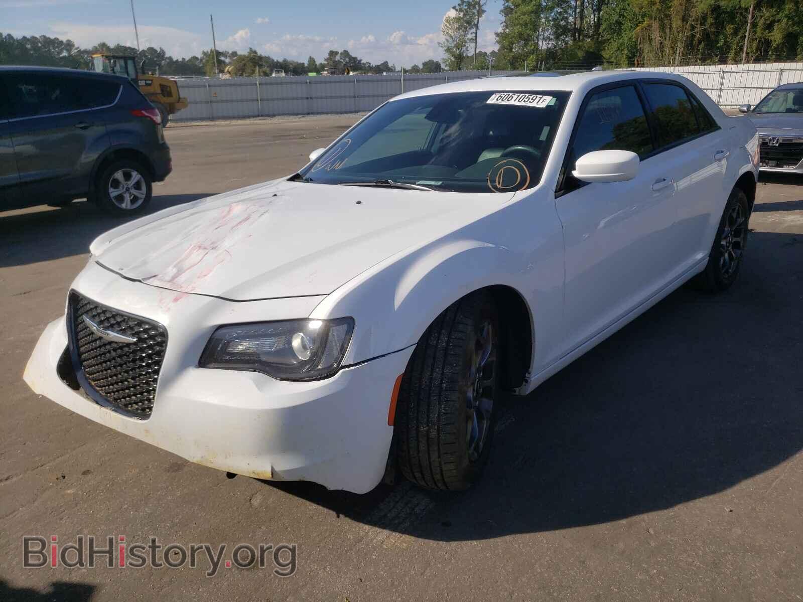 2016 CHRYSLER 300 - VIN: 2C3CCAGG7GH142529 - Photo 2