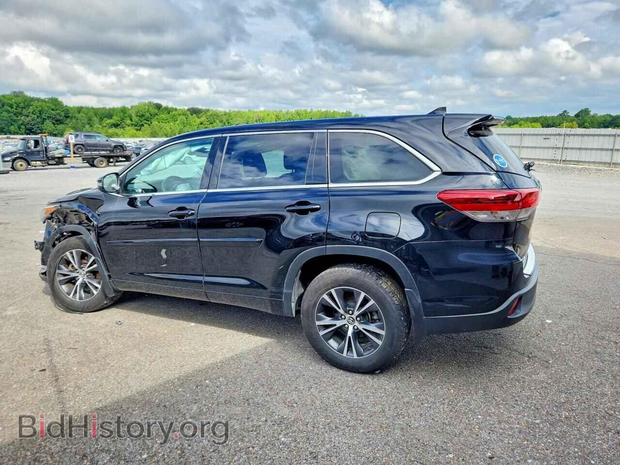 2017 TOYOTA HIGHLANDER - VIN: 5TDZZRFH5HS194399 - Фото 2