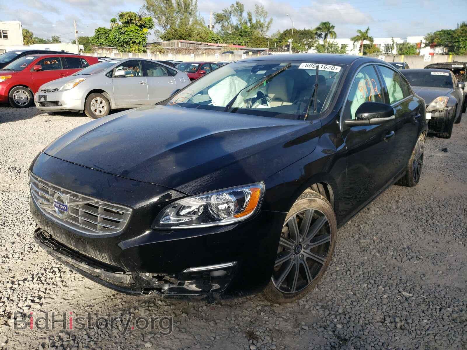 2018 VOLVO S60 - VIN: LYV402TK5JB159630 - Фото 2