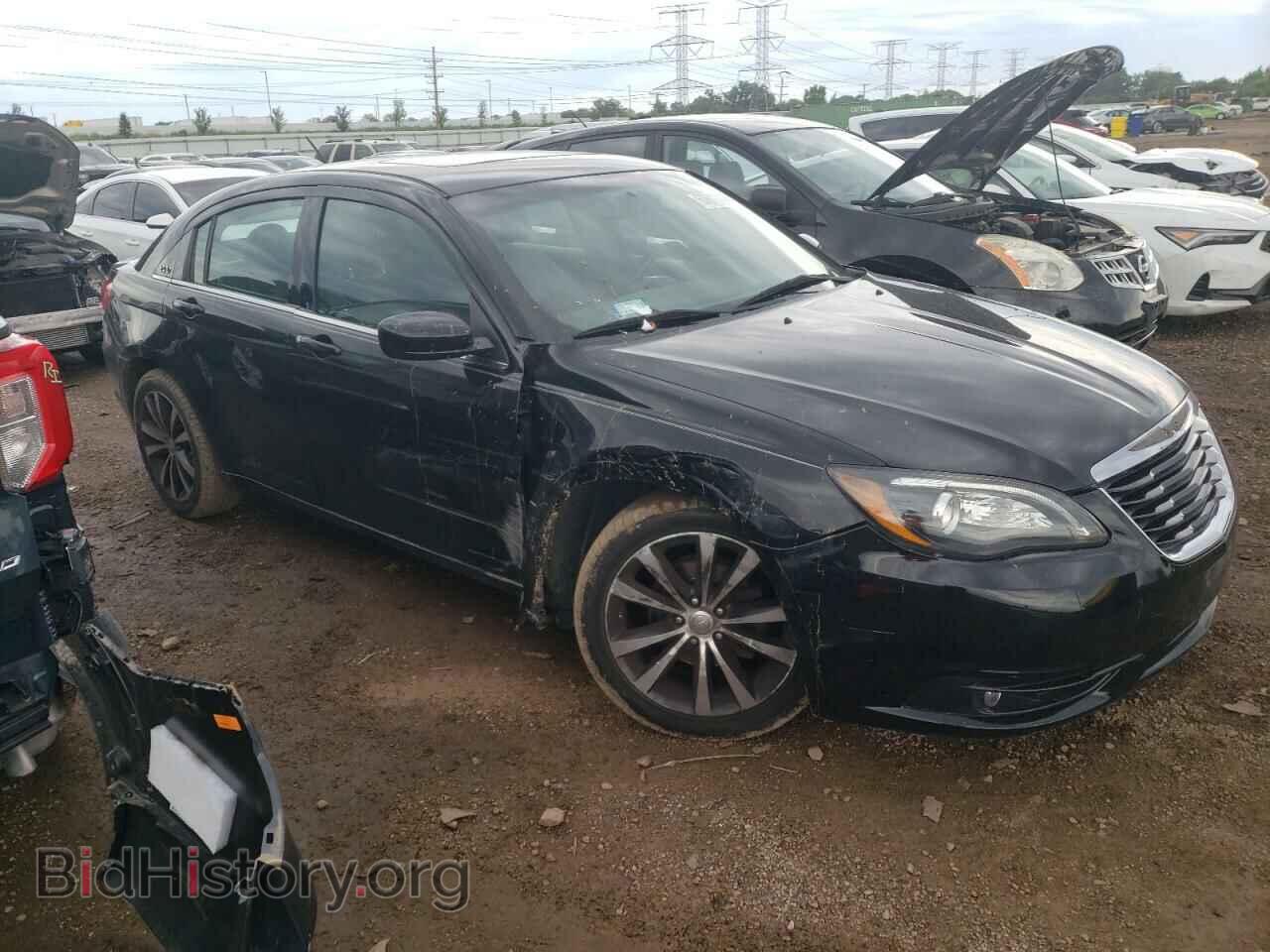 2013 CHRYSLER 200 - VIN: 1C3CCBCG9DN690045 - Photo 4