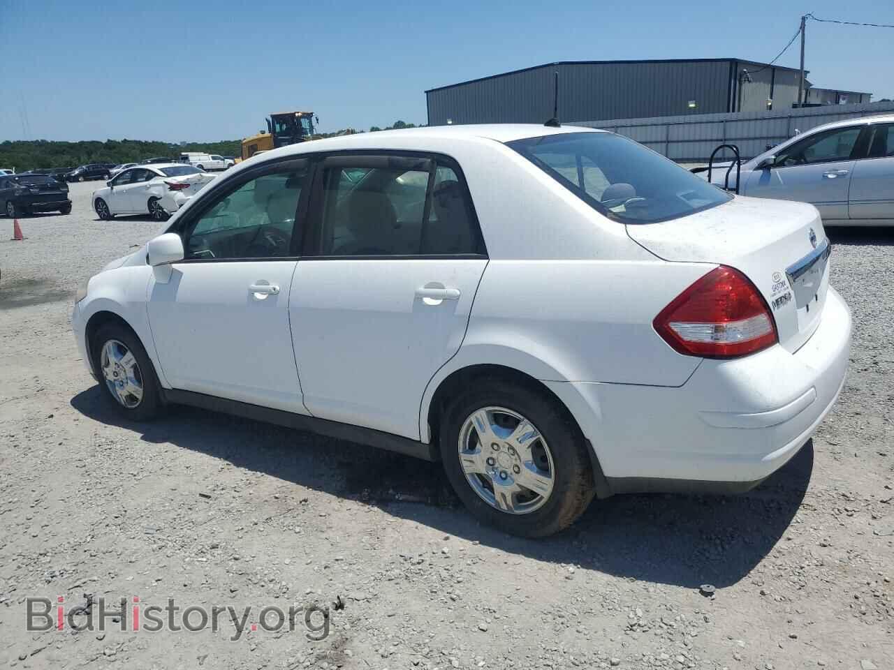 2009 NISSAN VERSA - VIN: 3N1BC11E29L467021 - Фото 2