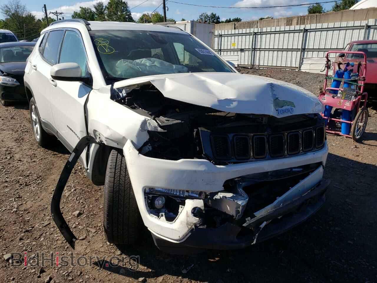 Фотография 3C4NJDBB0JT418359 - JEEP COMPASS 2018
