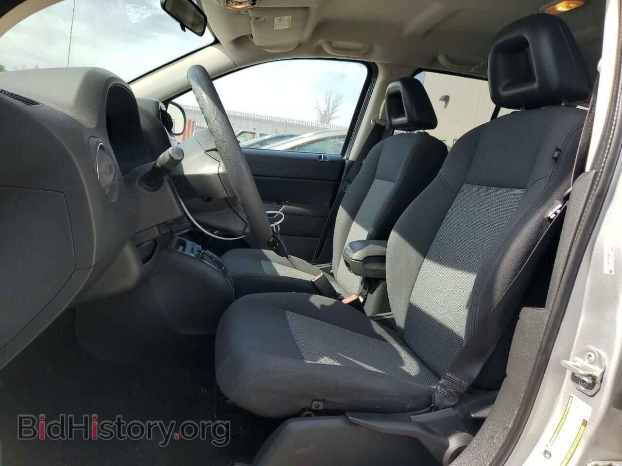 2009 JEEP COMPASS - VIN: 1J4FT47B09D117335 - Фото 7