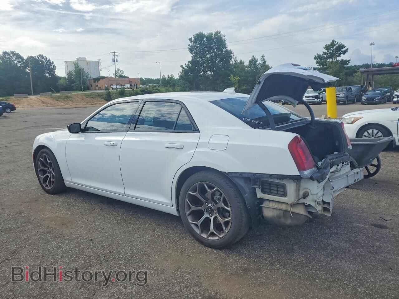 2018 CHRYSLER 300 - VIN: 2C3CCAAG3JH279063 - Фото 2