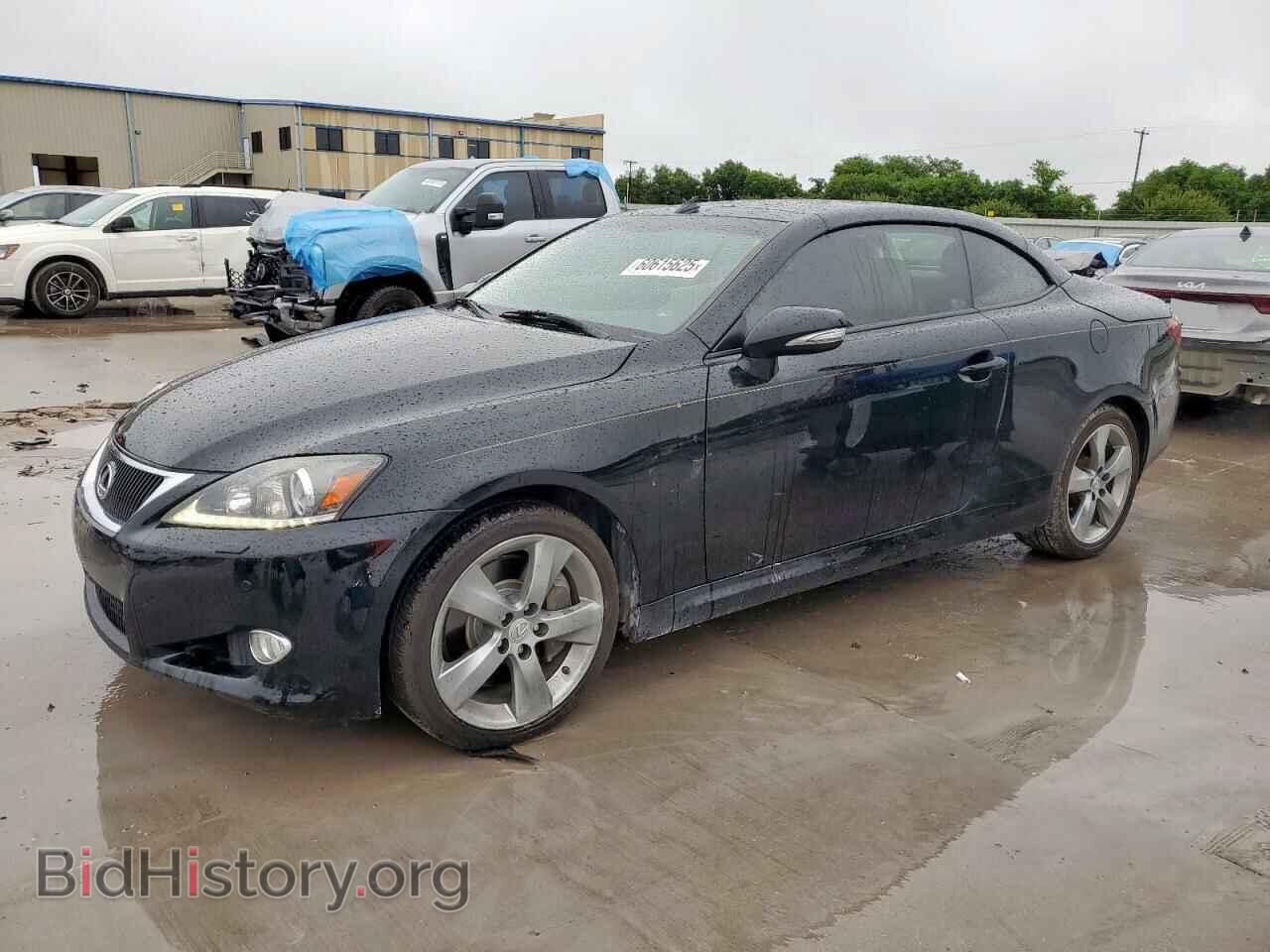 Photo JTHFE2C22B2506522 - LEXUS IS 2011