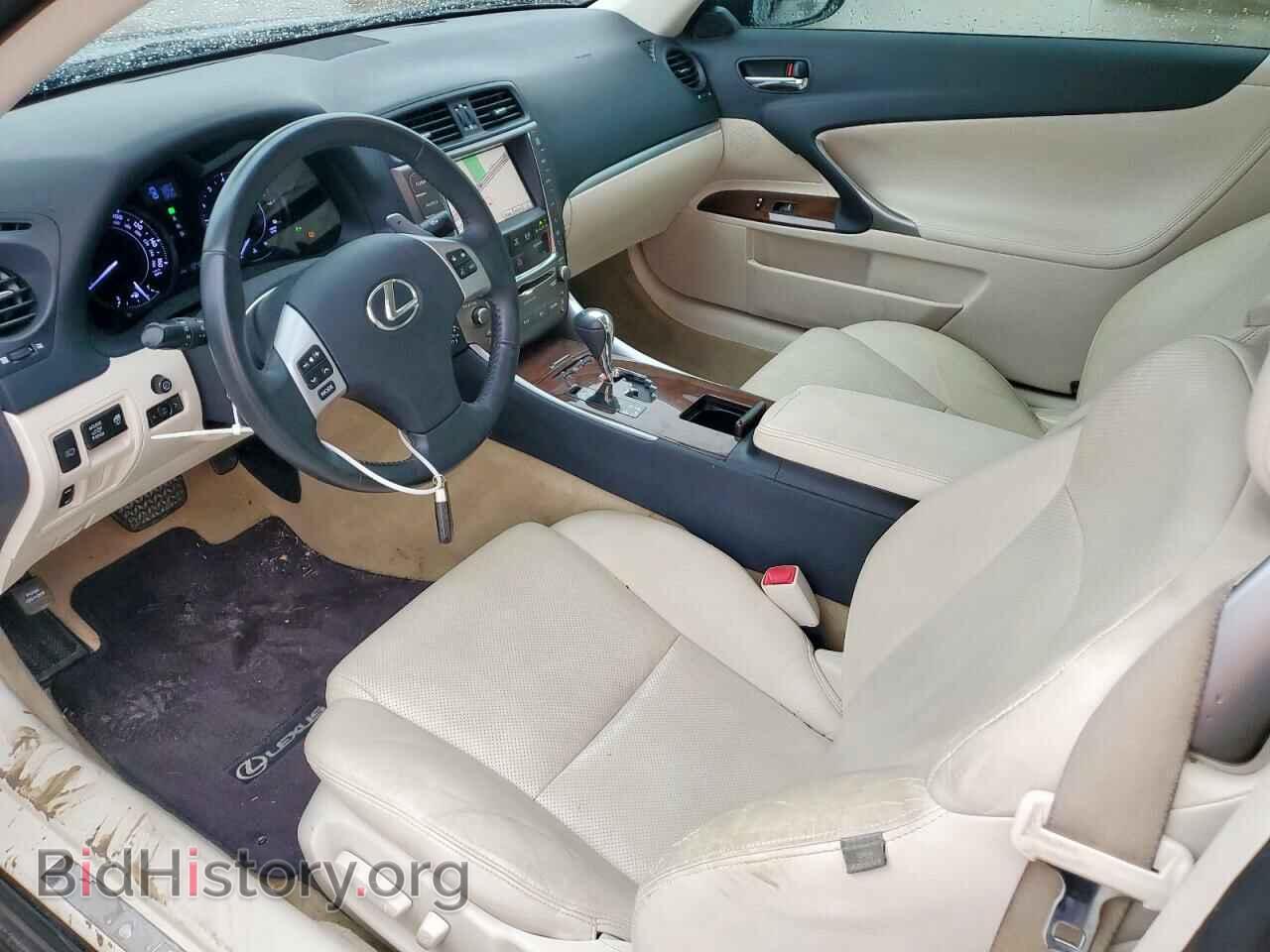 2011 LEXUS IS - VIN: JTHFE2C22B2506522 - Photo 8