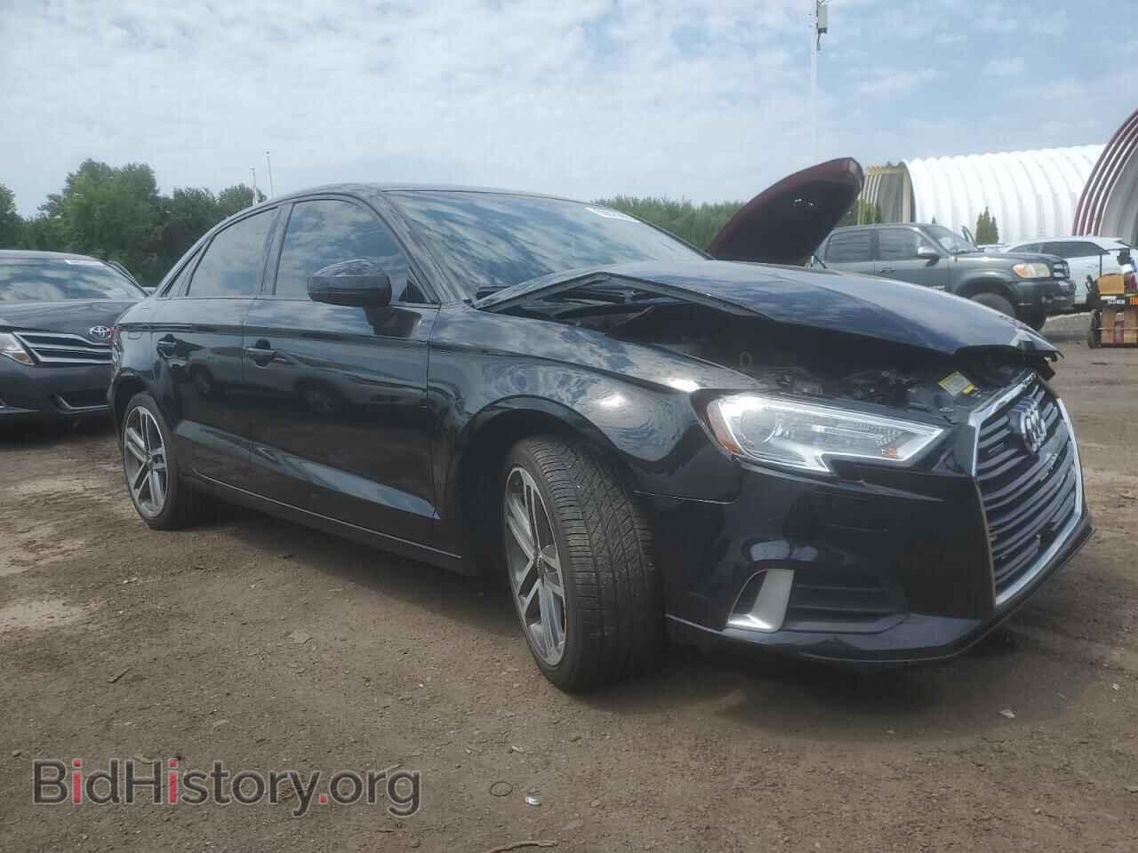 2017 AUDI A3 - VIN: WAUB8GFF2H1009999 - Фото 4